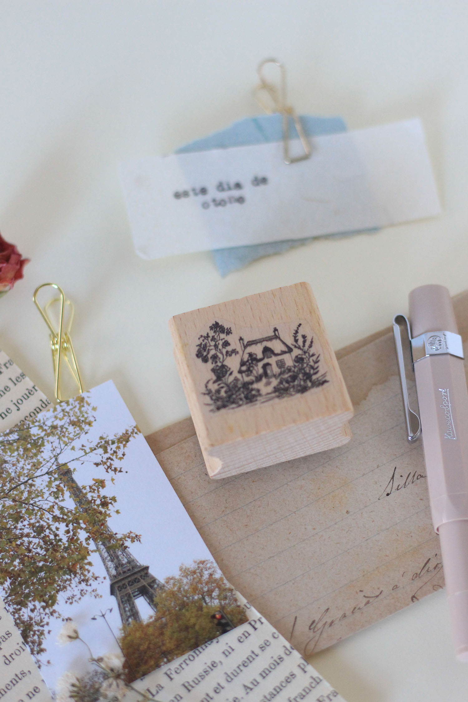 sello-autumn-cottage-02