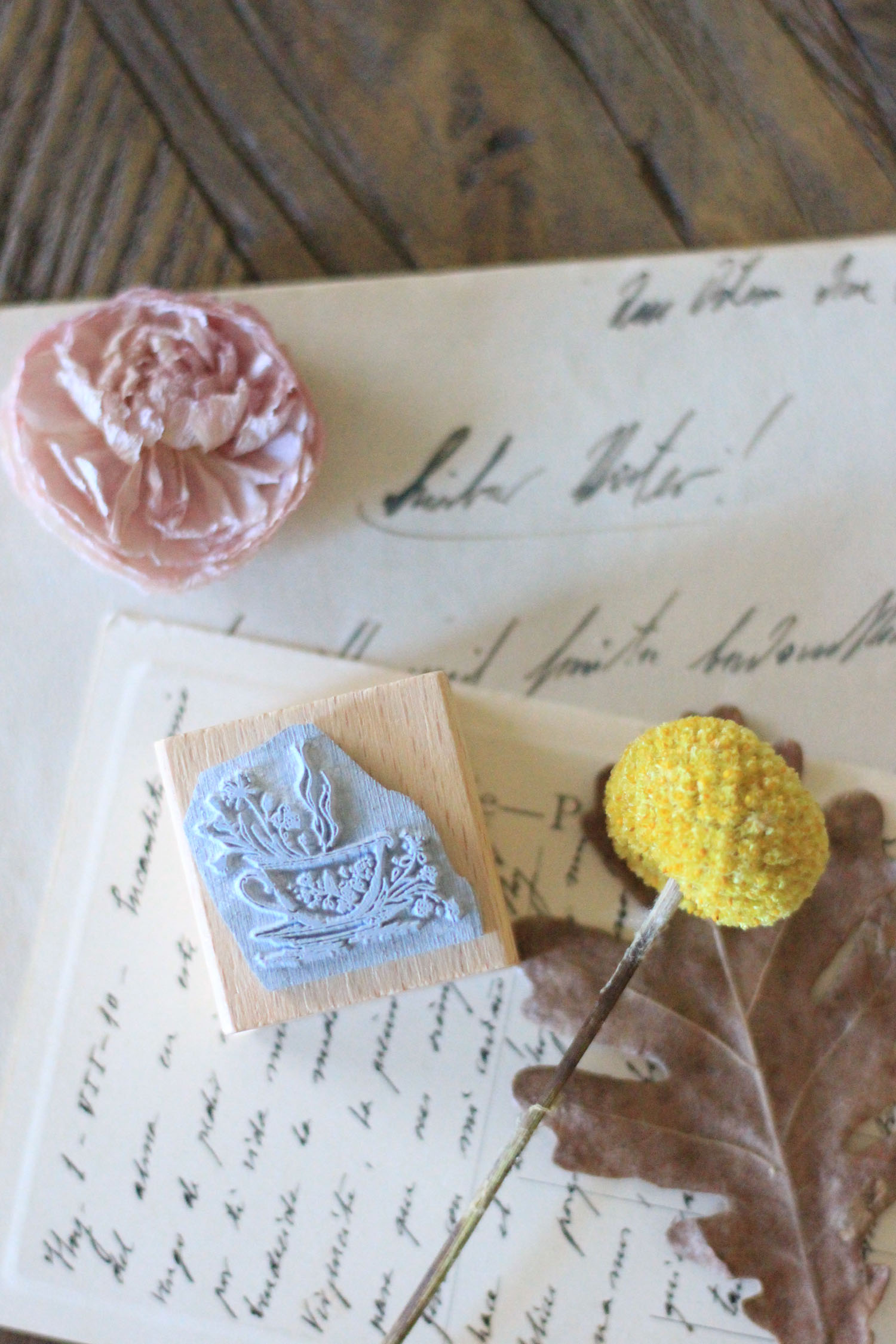 sello-tacita-flores-02