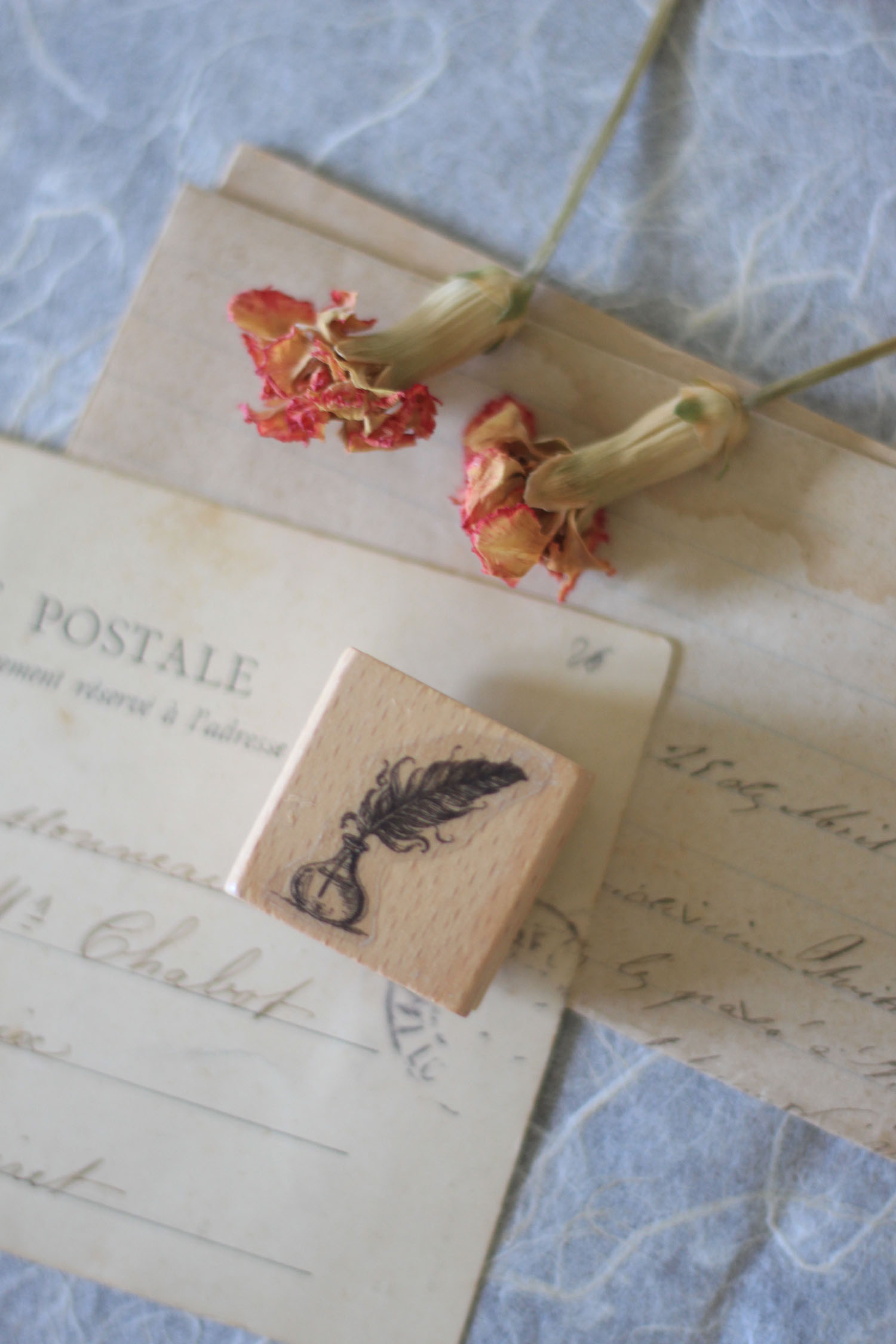 sello-pluma-tintero-01